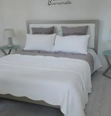 卡特里纳c住宿加早餐酒店 瓦尔德拉托雷